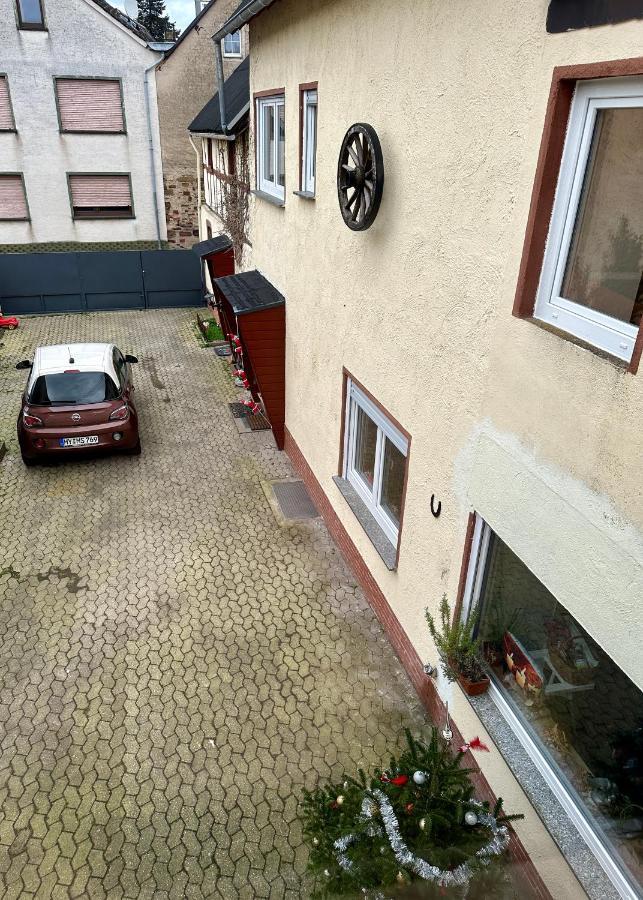 Ferienwohnung Apolo Munstermaifeld Экстерьер фото
